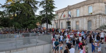 Ceuta recibe apoyo en las plazas de toda España