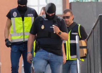 Detenida una mujer en Ceuta tras la muerte por apuñalamiento de un joven en su vivienda de Poblado Regulares