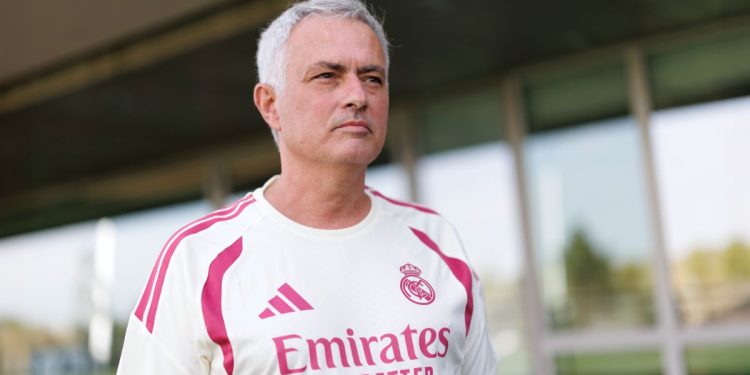Mourinho tras la derrota del Real Madrid ante el Betis: «Merecimos ganar»