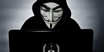 Un estudio de la UPV revela que los ciberacosadores piden imágenes íntimas a menores en los primeros cinco minutos de chat