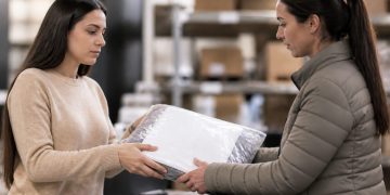 “Garantías y devoluciones”: los derechos básicos del consumidor en España
