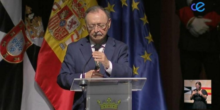 Vivas lleva a Bruselas la crisis de Ceuta: exige un despliegue «permanente» de Frontex y contundencia frente a Marruecos