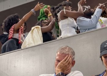 Las polémicas del US Open abren una brecha con Wimbledon: del auge de los ‘influencers’ al veto de los aros de luz