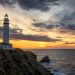«Faros de España»: historias de luz junto al mar