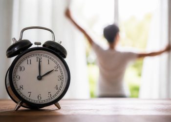 Por qué cambiamos la hora dos veces al año: el origen y qué supone para Ceuta
