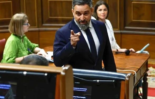 Vox pide desplegar a la Armada en la frontera de Ceuta y fijar «reglas de enfrentamiento» para el Ejército