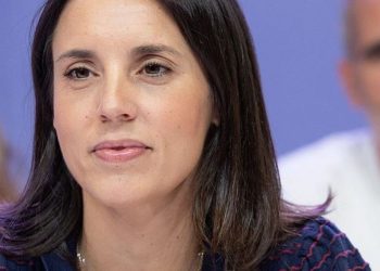 Montero presiona a Sumar al proponer primarias abiertas para las generales