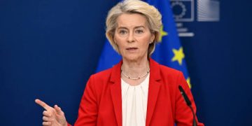 Von der Leyen plantea protocolo para amenazas en Ceuta