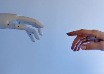 Microsoft apuesta por una IA bajo control humano con nuevas reglas