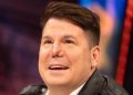 Lucas reaparece tras su operación nasal en ‘¡De Viernes!’, que ajusta su horario de emisión en Telecinco