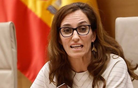 Mónica García insiste en la «normalidad» del hospital de Ceuta y asegura que el verdadero colapso «está en Madrid»