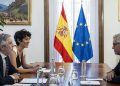 Bruselas presiona en privado al Gobierno de Sánchez para impedir traslados de migrantes desde Ceuta a la Península