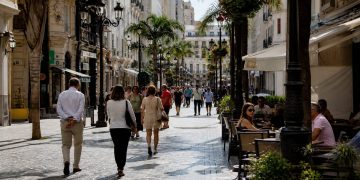 La calle Real de Ceuta: comercio, historia y vida