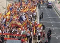 Protesta masiva en Ceuta: Miles de vecinos marchan hacia el Tarajal al grito de «invasores, expulsión»