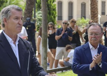 Feijóo internacionaliza la crisis de Ceuta con Manfred Weber y blindaje total a Juan Vivas: «A Vivas hay que darle las gracias»