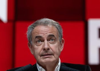 Zapatero afirma ante el juez que las joyas halladas en su despacho fueron un regalo de Arabia Saudí en 2007