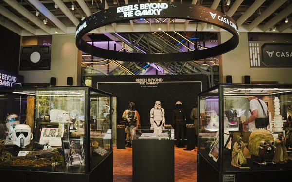 Más de 90.000 visitantes en la exposición REBELS BEYOND THE GALAXY