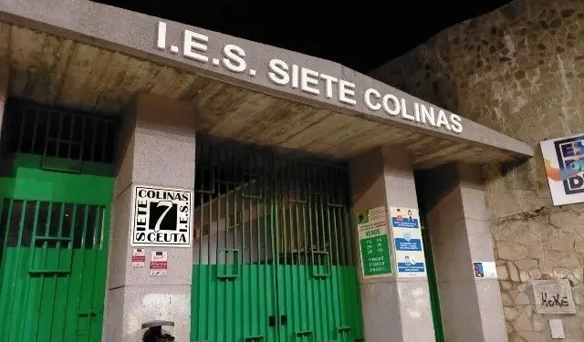 El PSOE pide investigar el envío de cartas falsas a centros educativos de Ceuta que anuncian una supuesta anexión a Marruecos