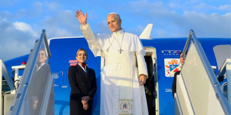 El Papa define lo ocurrido en Ceuta como «una crisis humanitaria» y afirma haber seguido la situación «desde el primer día»