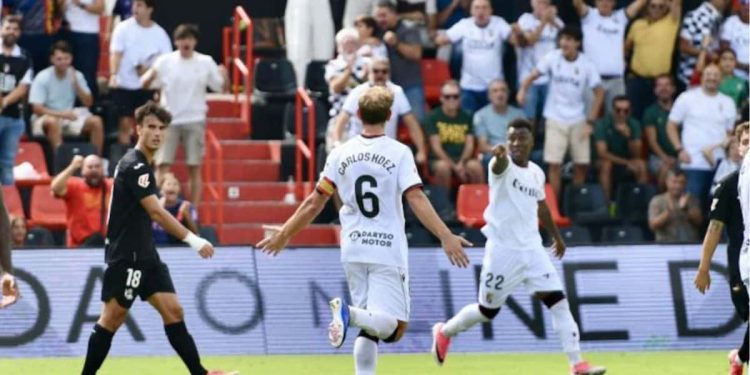 AD Ceuta 3 – Real Sociedad B 1: Carlos Hernández desata la locura en el Murube en un duelo plagado de polémica