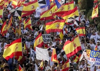 Madrid sale a la calle por Ceuta y exige la convocatoria inmediata de elecciones generales