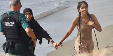 La Policía Nacional investiga en Ceuta una red de explotación sexual a menores migrantes por 20 euros