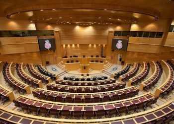 Feijóo propone comisión en Senado sobre entrada masiva a Ceuta