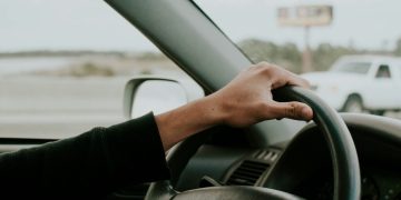 El Congreso tramita la propuesta del PSOE para reducir la tasa de alcoholemia al volante