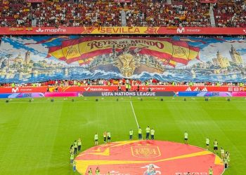 El Ramón Sánchez-Pizjuán celebra a la selección española con emotivo homenaje