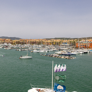 Puerto Sotogrande impulsa la formación náutica en el Estrecho