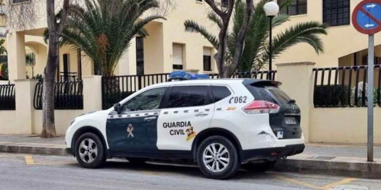 Hallan el cadáver mutilado y en avanzado estado de descomposición de un hombre en la costa de Sagunt (Valencia)