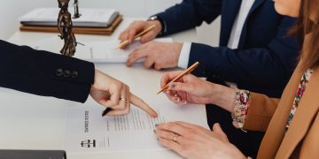 Cómo va lo mío: consulta tu expediente de extranjería paso a paso