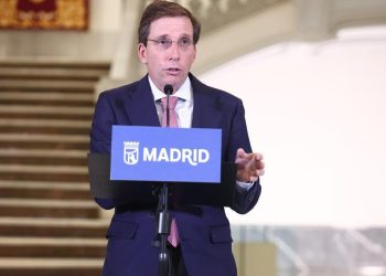 Almeida enviará documento al Gobierno sobre acampada en Sol