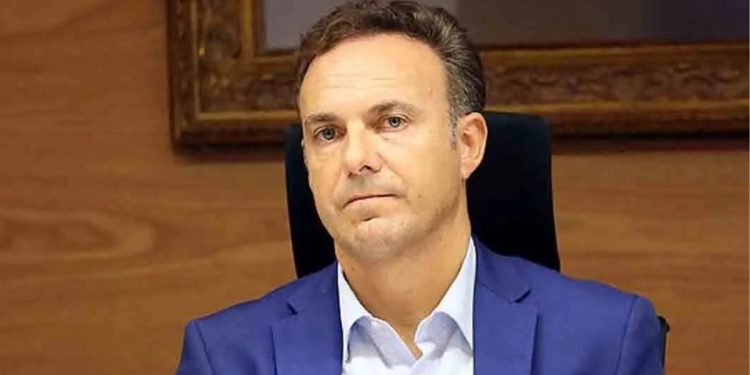 David de la Encina asume como delegado en Ceuta