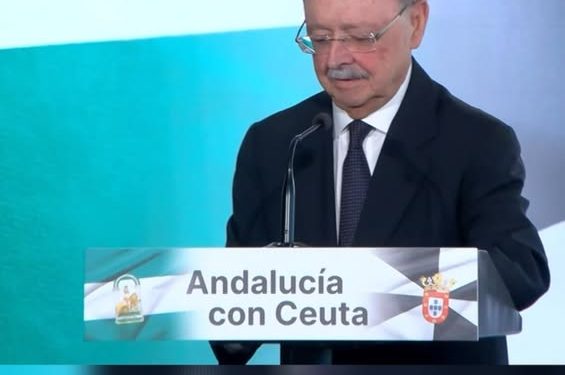 Juan Vivas se reúne con Juanma Moreno en Sevilla
