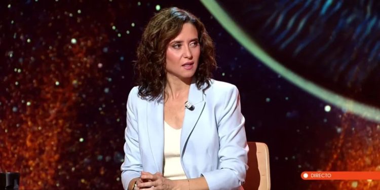 Isabel Díaz Ayuso arremete contra Pedro Sánchez en ‘Horizonte’: «Se nos ha colado un dictador en el sistema»