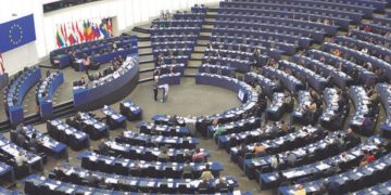 El Parlamento Europeo enviará una misión oficial a Ceuta en noviembre para analizar la crisis migratoria sobre el terreno