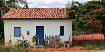 Los pueblos que vuelven a llenarse: casas más baratas y vida tranquila