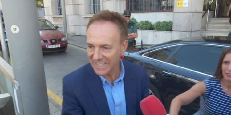Quién es David de la Encina: edad, trayectoria y por qué el Gobierno lo elige como delegado en Ceuta