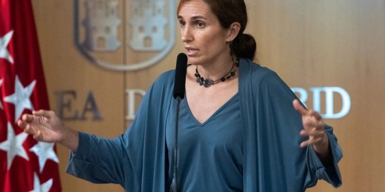 Mónica García se postula ante el ‘Frente Amplio’: «Estoy dispuesta a lo que sea necesario para frenar a la ultraderecha»