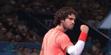 Carlos Alcaraz remonta a Munar en Tokio y alcanza su 36ª final profesional