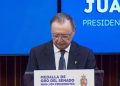 Juan Vivas recibe la Medalla de Oro del Senado por Ceuta