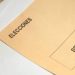 El voto por correo se consolida como clave electoral ante el 29-N tras quintuplicar su presencia en las urnas desde el año 2000