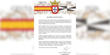 El presidente de Ceuta promulga un bando para llamar a la ciudadanía a recibir a los Reyes el próximo martes
