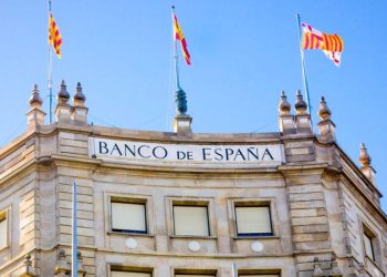 Banco de España alerta del gasto y la inflación en 2026