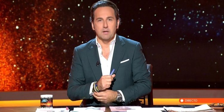 Iker Jiménez responde a la polémica y advierte a sus detractores: «Si a mi equipo le pasa algo, se van a enterar de lo que vale un peine»