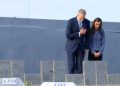Los Reyes rinden homenaje a los fallecidos en la crisis migratoria durante su visita al cementerio musulmán de Sidi Embarek
