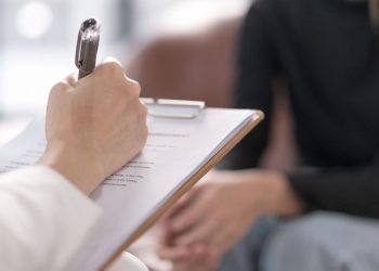 El 72% de las mujeres identifica la salud mental en la menopausia