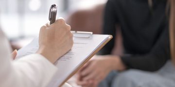 El 72% de las mujeres identifica la salud mental en la menopausia
