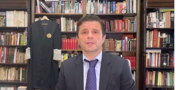 El juez Pedraz imputa a José Luis Sáenz de Tejada por su presunta implicación en una red del PSOE